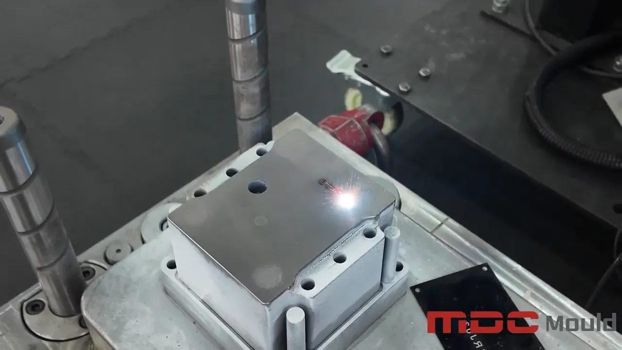 Marquage Laser de Précision dans la Fabrication de Moules